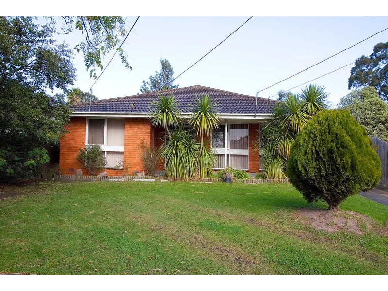 24 Kingswood Drive, Dingley Village VIC 3172