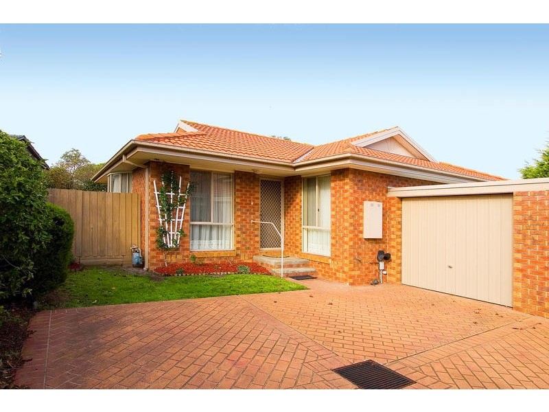 17 Pauline Avenue, Dingley Village VIC 3172