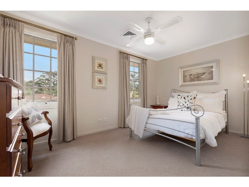 23 Golfwood Close, Dingley Village VIC 3172