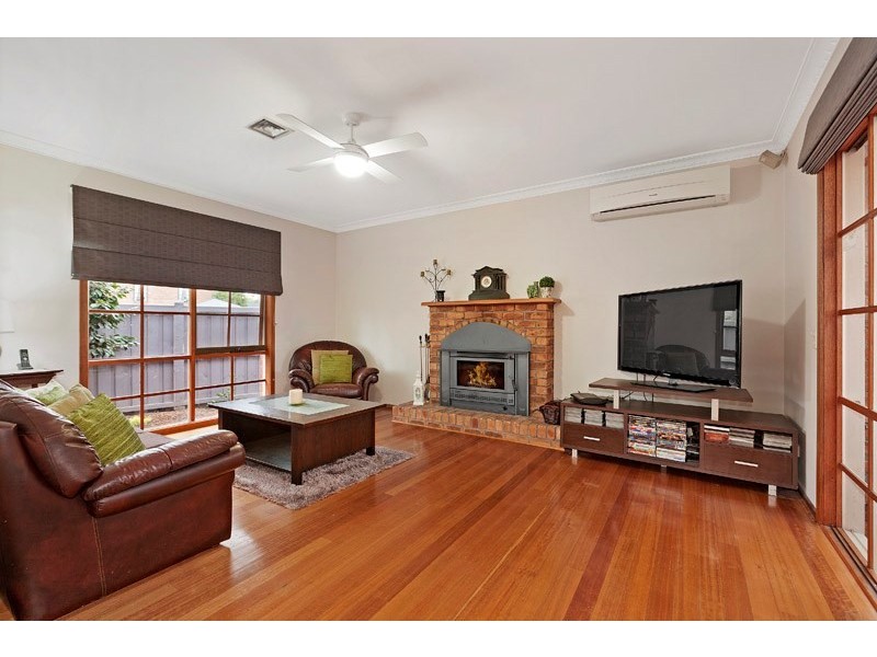 25 Wyndarra Crescent, Dingley Village VIC 3172