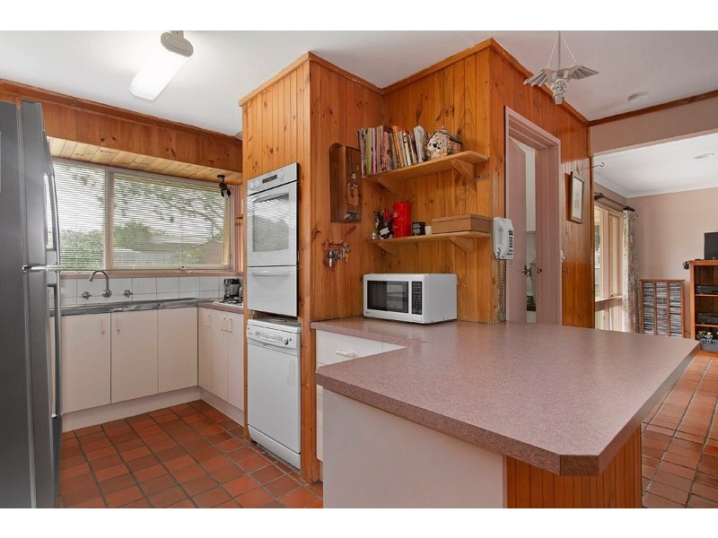 19 Shannon Court, Dingley Village VIC 3172