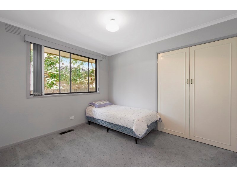 5 Glenway Drive, Dingley Village VIC 3172