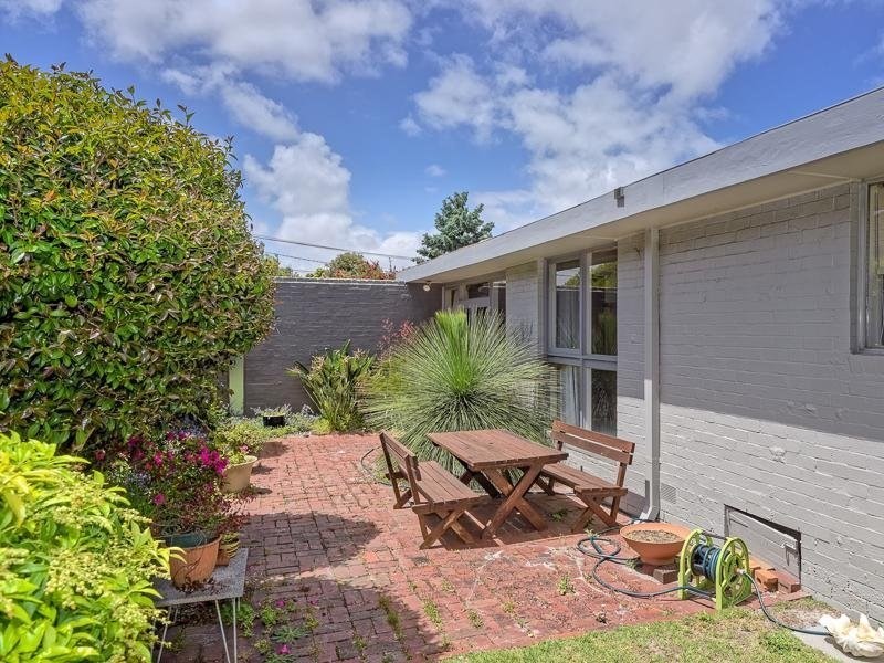 28 Mussert Avenue, Dingley Village VIC 3172