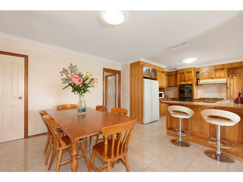 12 Dimar Court, Dingley Village VIC 3172