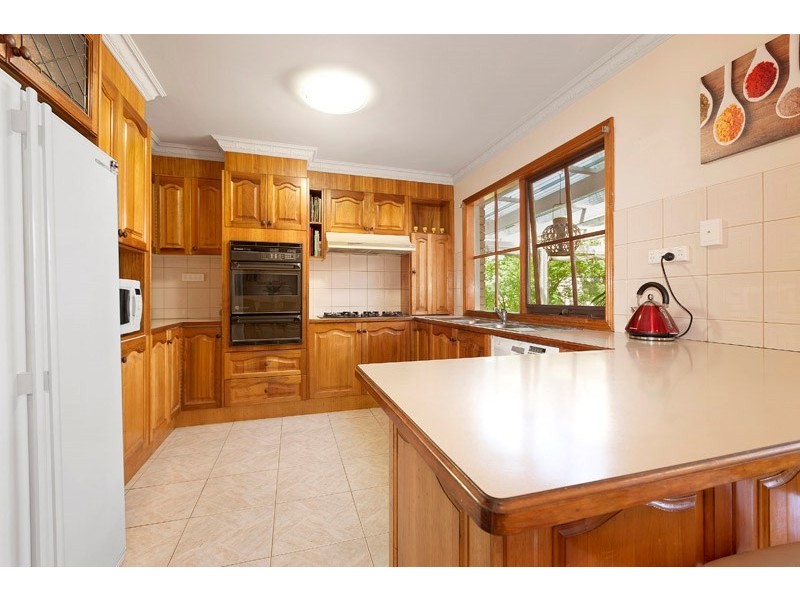 12 Dimar Court, Dingley Village VIC 3172