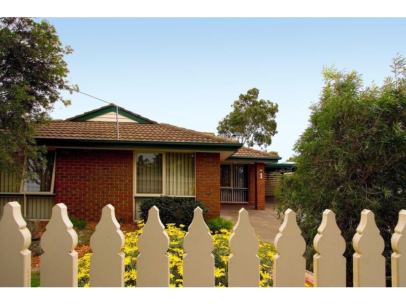 1 McArdle Street, Dingley Village VIC 3172