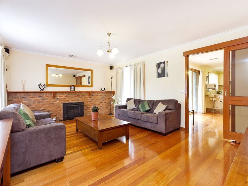 15 Nickson Close, Dingley Village VIC 3172