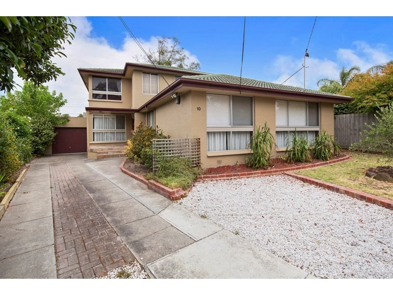 10 Kubis Crescent, Dingley Village VIC 3172