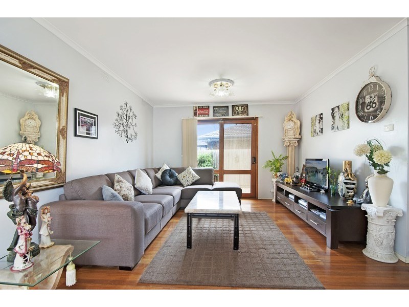 6 Earlwood Street, Dingley Village VIC 3172