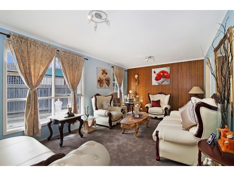 6 Earlwood Street, Dingley Village VIC 3172