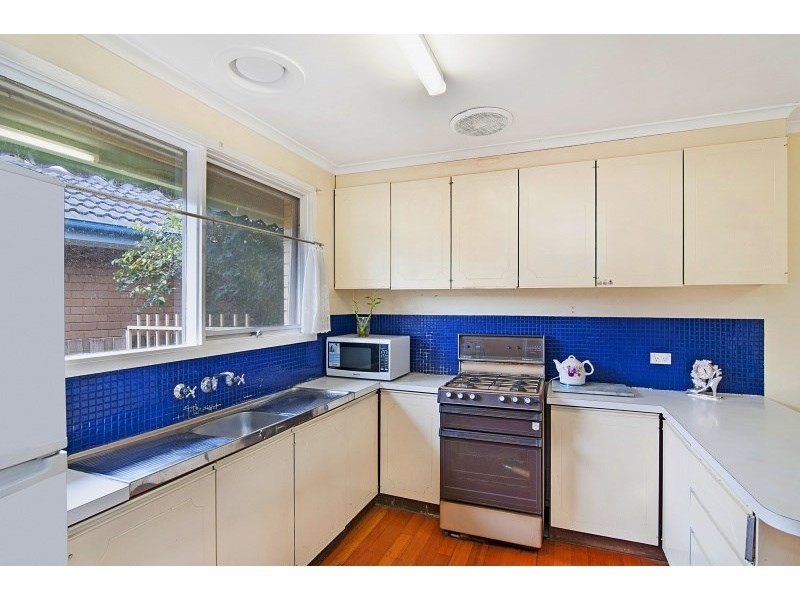 6 Earlwood Street, Dingley Village VIC 3172