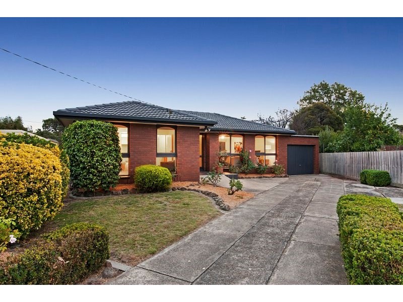 10 Sarose Court, Dingley Village VIC 3172