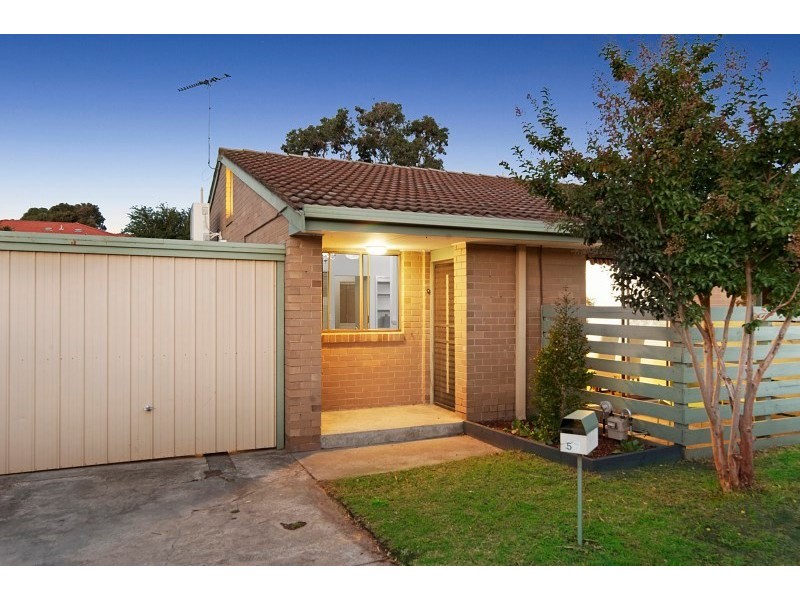 57/310 Warrigal Road, Cheltenham VIC 3192