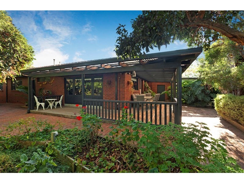 13 Hillingdon Court, Dingley Village VIC 3172