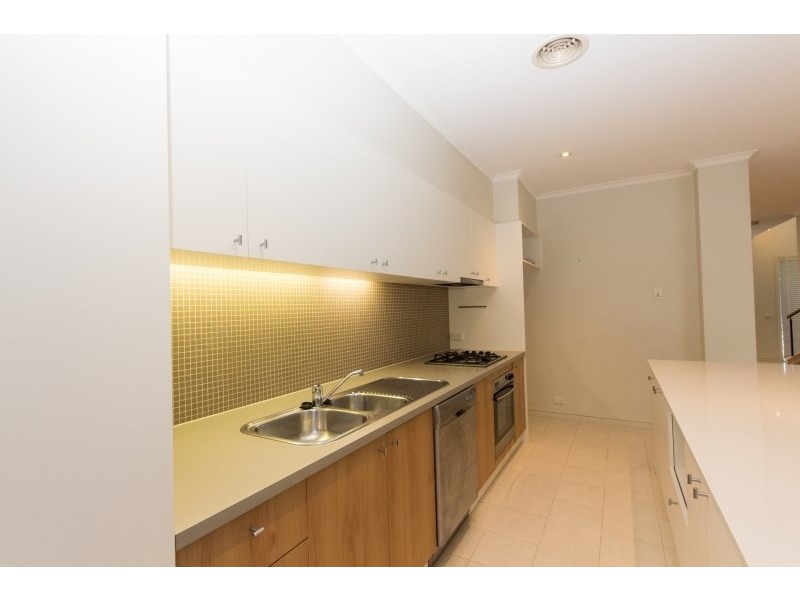 31 Carnoustie Parade, Heatherton VIC 3202