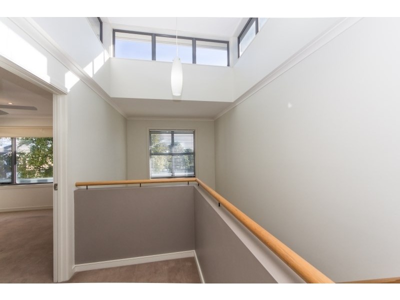 31 Carnoustie Parade, Heatherton VIC 3202