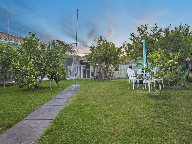 135 warren Road, Parkdale VIC 3195