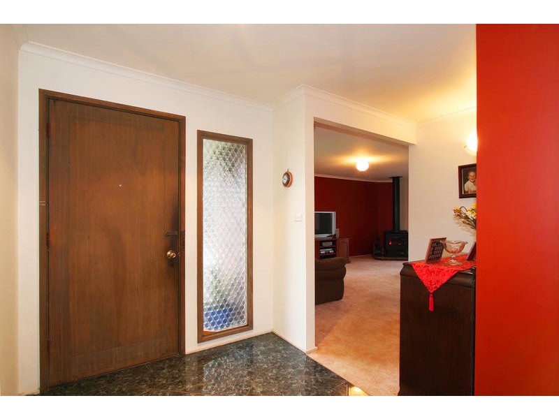 5 Rudolf Court, Dingley Village VIC 3172