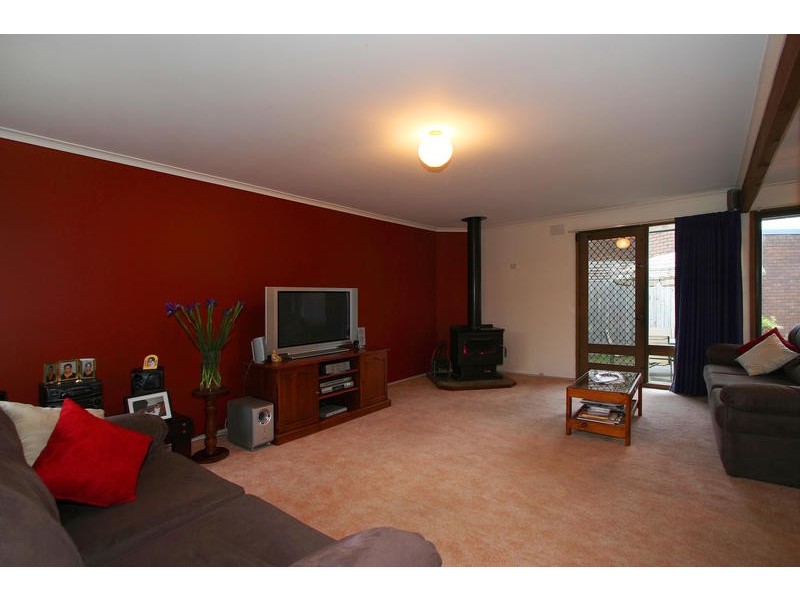 5 Rudolf Court, Dingley Village VIC 3172