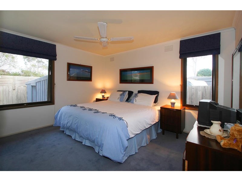 5 Rudolf Court, Dingley Village VIC 3172