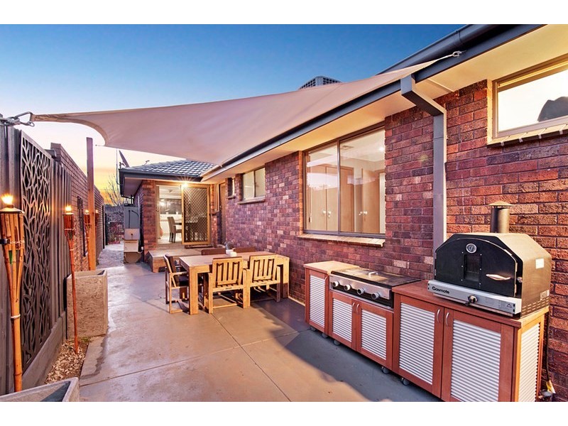 42 Benkel Avenue, Cheltenham VIC 3192