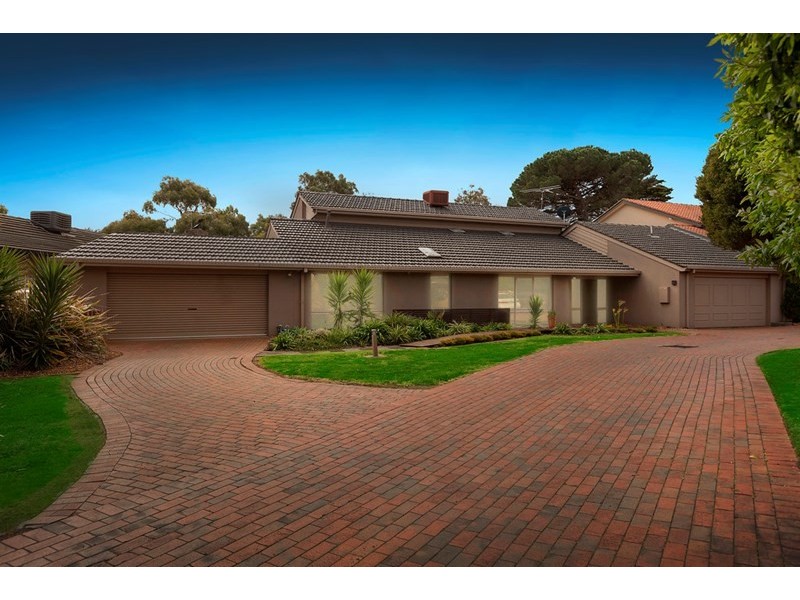 2/9 Greenview Close, Dingley Village VIC 3172