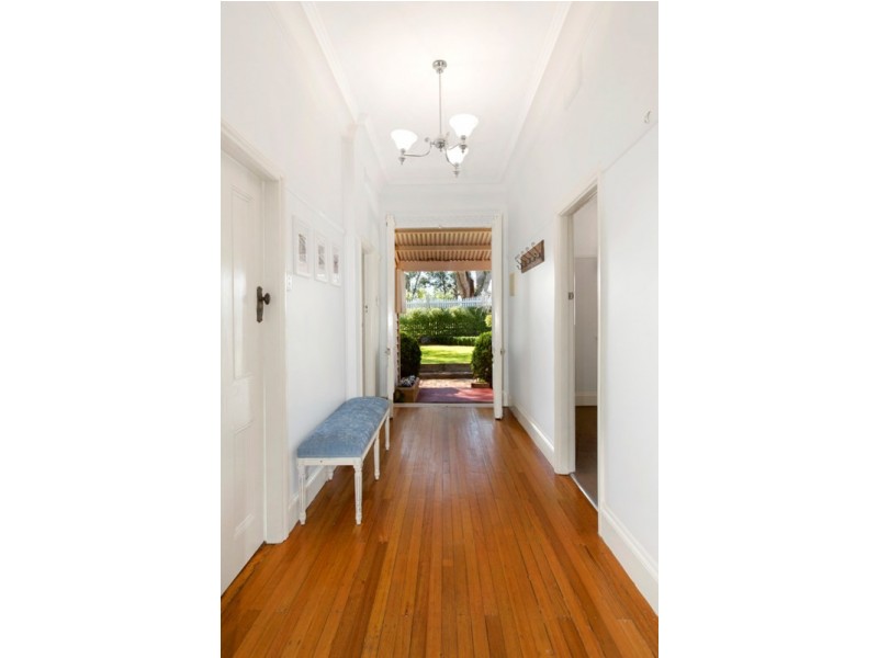 182 Spring Road, Dingley Village VIC 3172