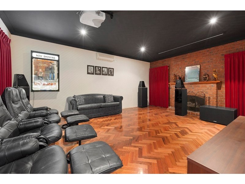 3 Cardinal Court, Dingley Village VIC 3172