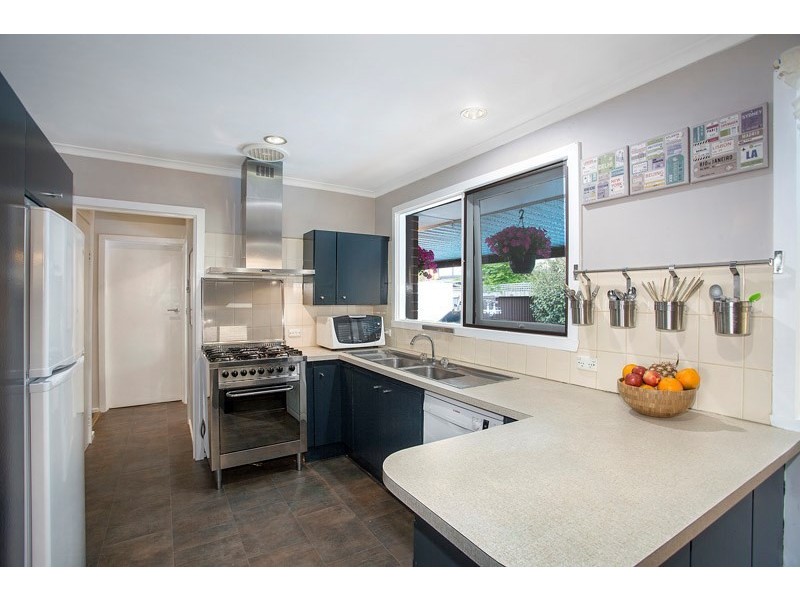 4 Minjah Court, Dingley Village VIC 3172