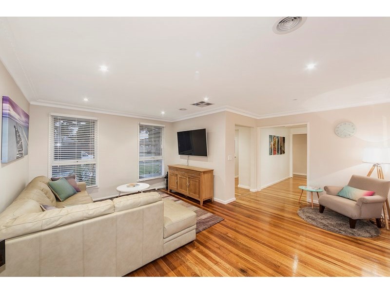 9 Pankina Court, Dingley Village VIC 3172