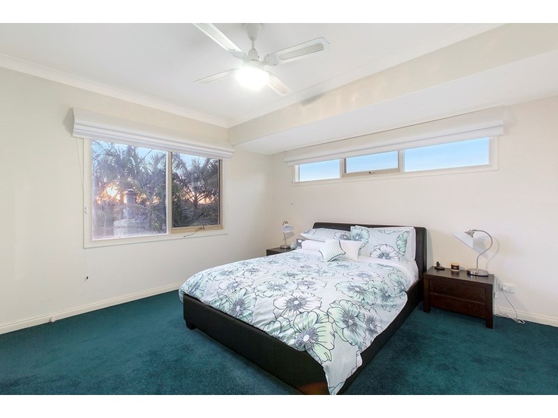 8 Evelyn Court, Dingley Village VIC 3172