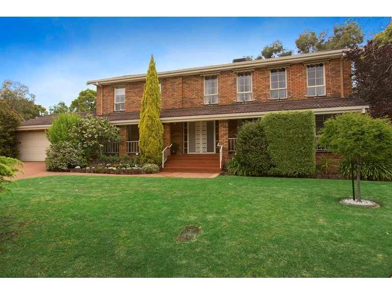 6 Kingsmead Court, Dingley Village VIC 3172