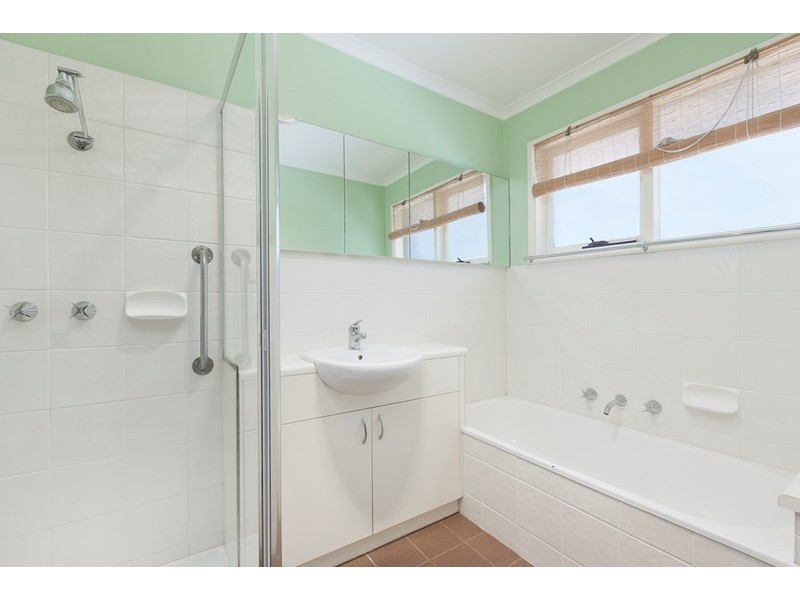 4/39 Centre Dandenong Road, Dingley Village VIC 3172