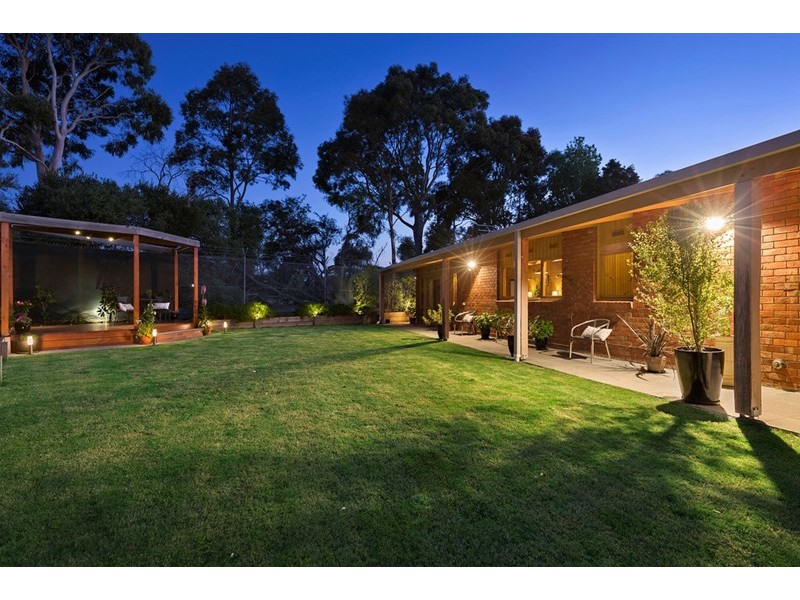 47 Golfwood Close, Dingley Village VIC 3172