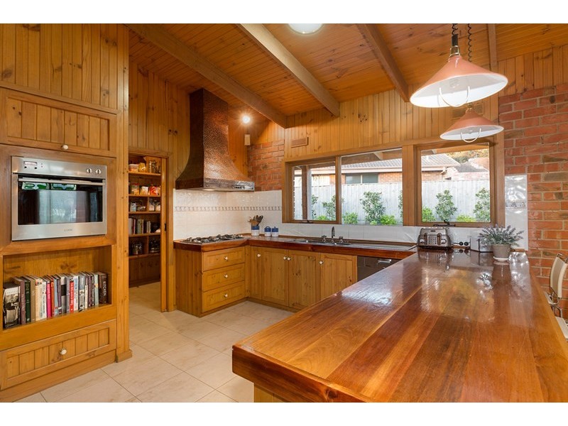 47 Golfwood Close, Dingley Village VIC 3172