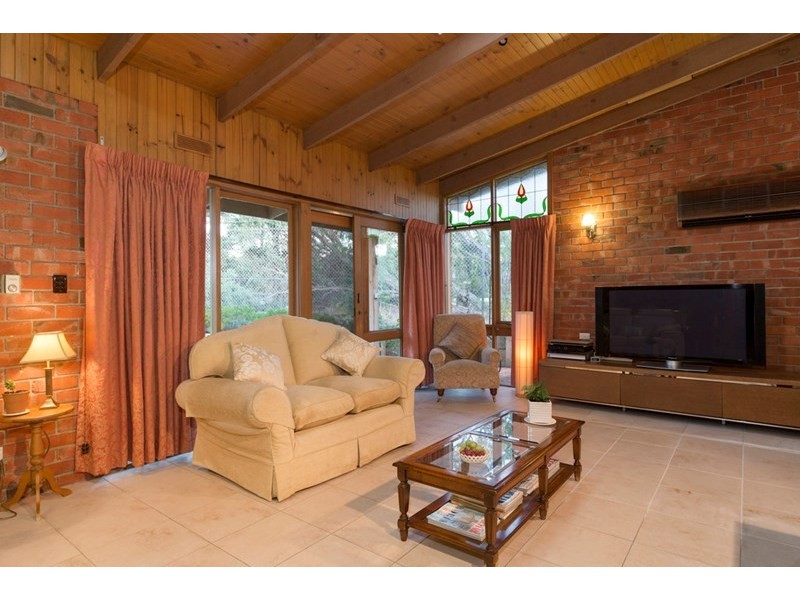 47 Golfwood Close, Dingley Village VIC 3172