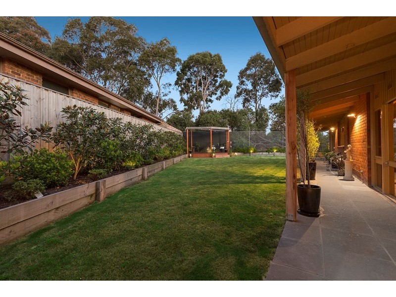 47 Golfwood Close, Dingley Village VIC 3172