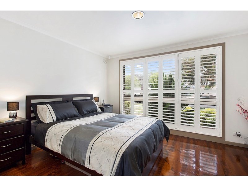 35 Golfwood Close, Dingley Village VIC 3172