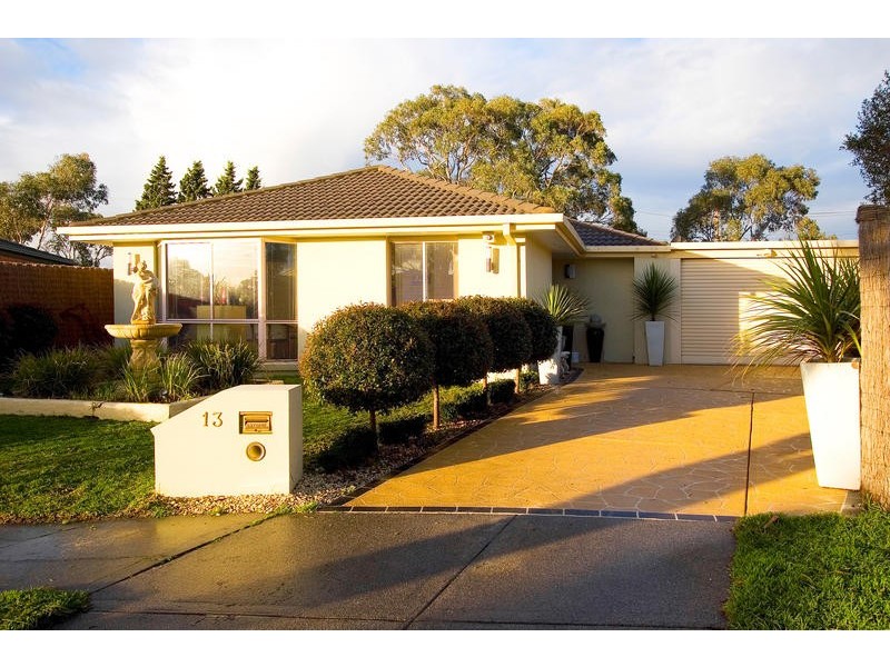 13 Rochelle Court, Aspendale Gardens VIC 3195