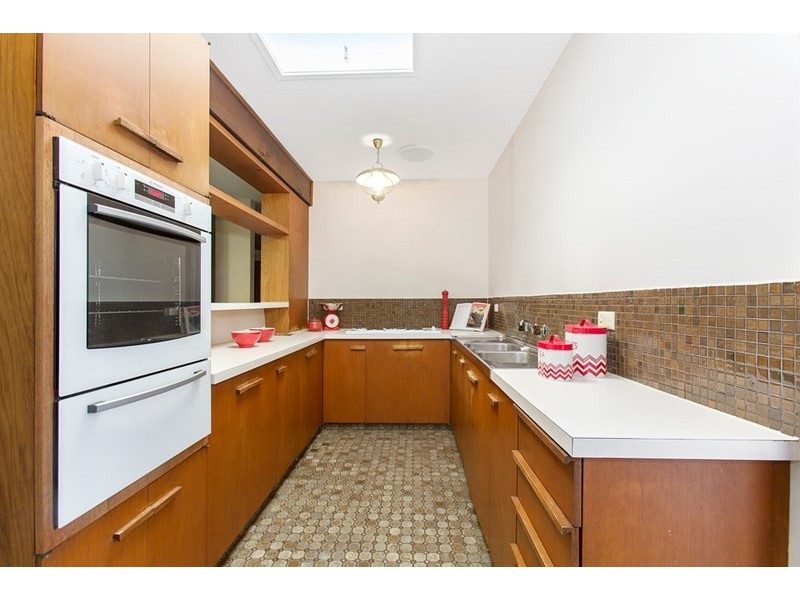 16 Rhoda Street, Dingley Village VIC 3172