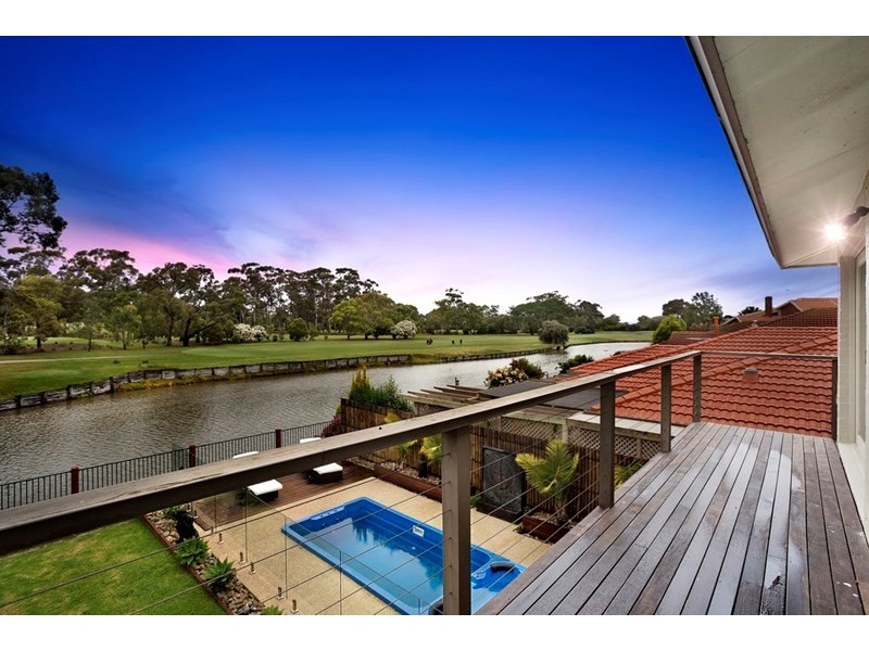 19 Higgins Close, Dingley Village VIC 3172