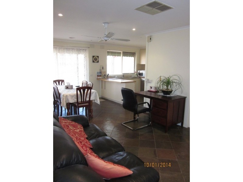 22 Sandleford Place, Dingley Village VIC 3172