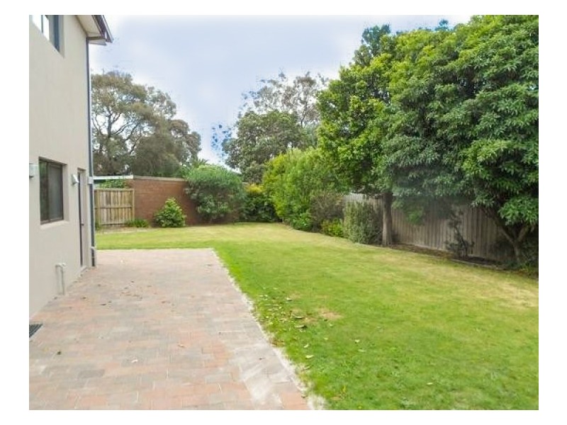 5 Venus Court, Dingley Village VIC 3172