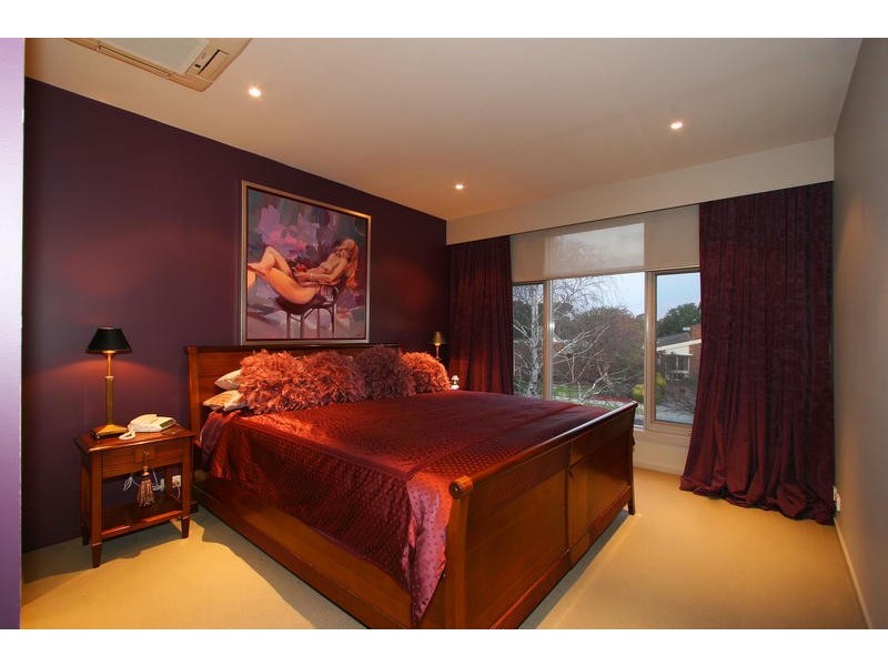 7 Lee-Andy Court, Dingley Village VIC 3172