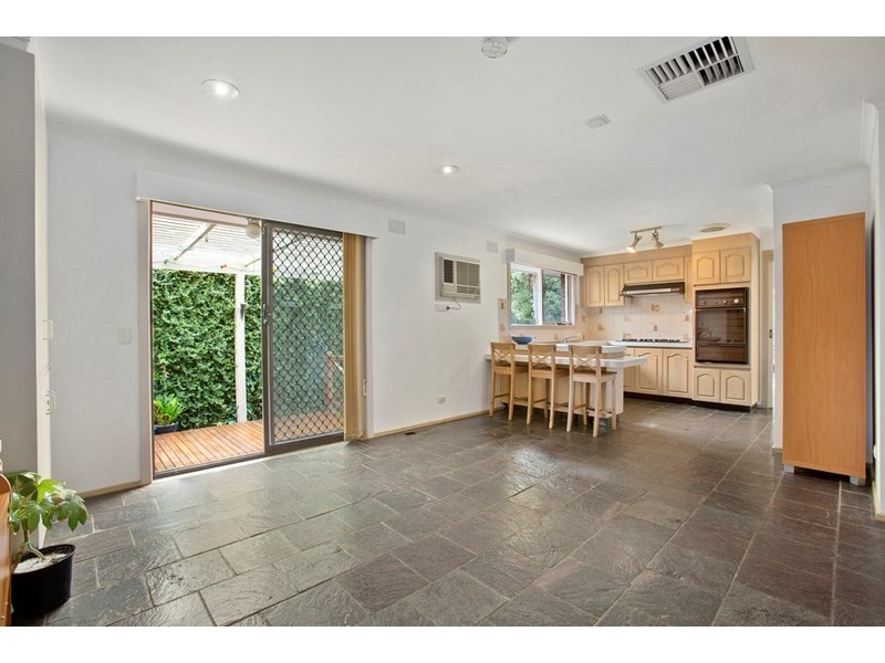 4 Cassava Court, Dingley Village VIC 3172