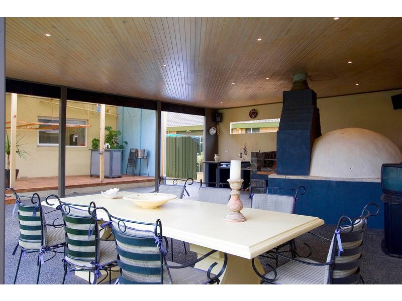 8 Pankina Court, Dingley Village VIC 3172