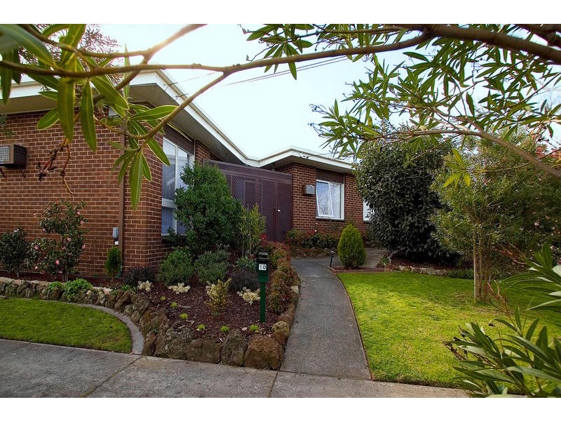 10 Harley Street, Dingley Village VIC 3172