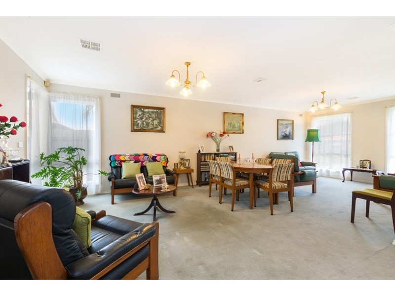 3 Oploo Court, Dingley Village VIC 3172