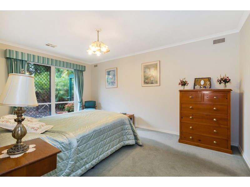 3 Oploo Court, Dingley Village VIC 3172