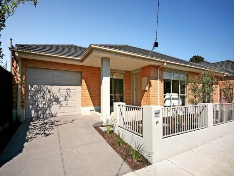 22 Redholme Street, Moorabbin VIC 3189